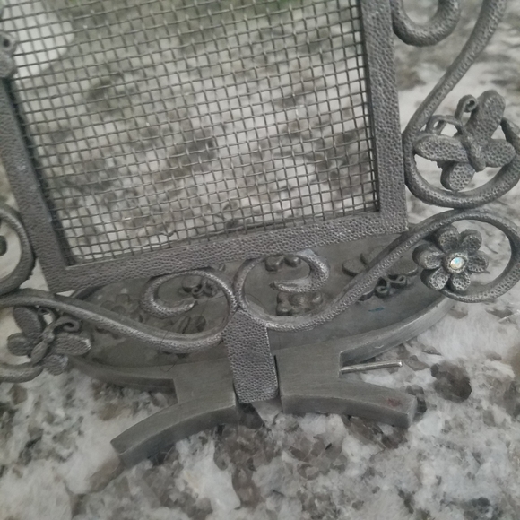 Metal Butterfly Flower Earring Jewlery Stand - Picture 5 of 5